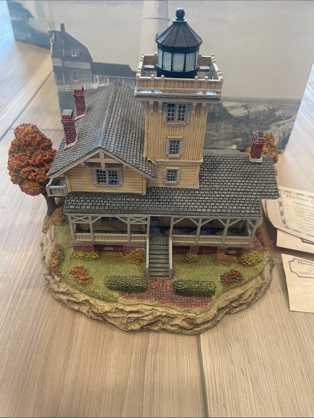 Harbour Lights Lighthouse Hereford Inlet Cottage Figurine in Yellow and Gray